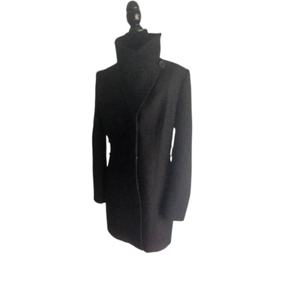 le chateau Jackets & Blazers - Le Chateau tailored Wool mid length winter coat size small